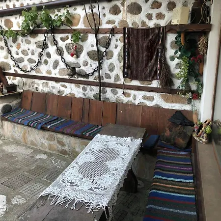 Vendégház градината Dobriniste