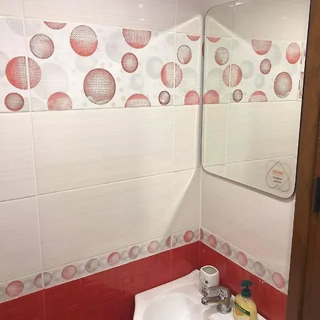 къща за гости градината Guest house Dobrinishte