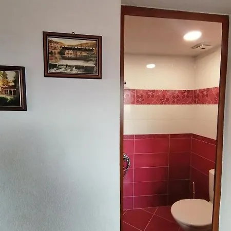 къща за гости градината Guest house