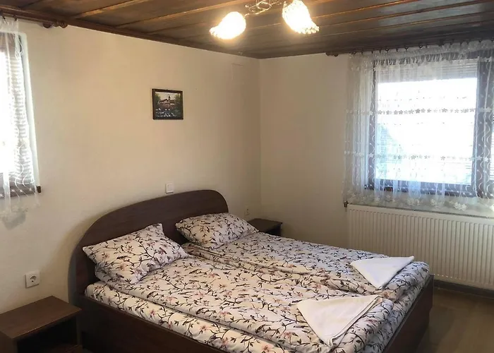 게스트하우스 градината 도브리니쉬트